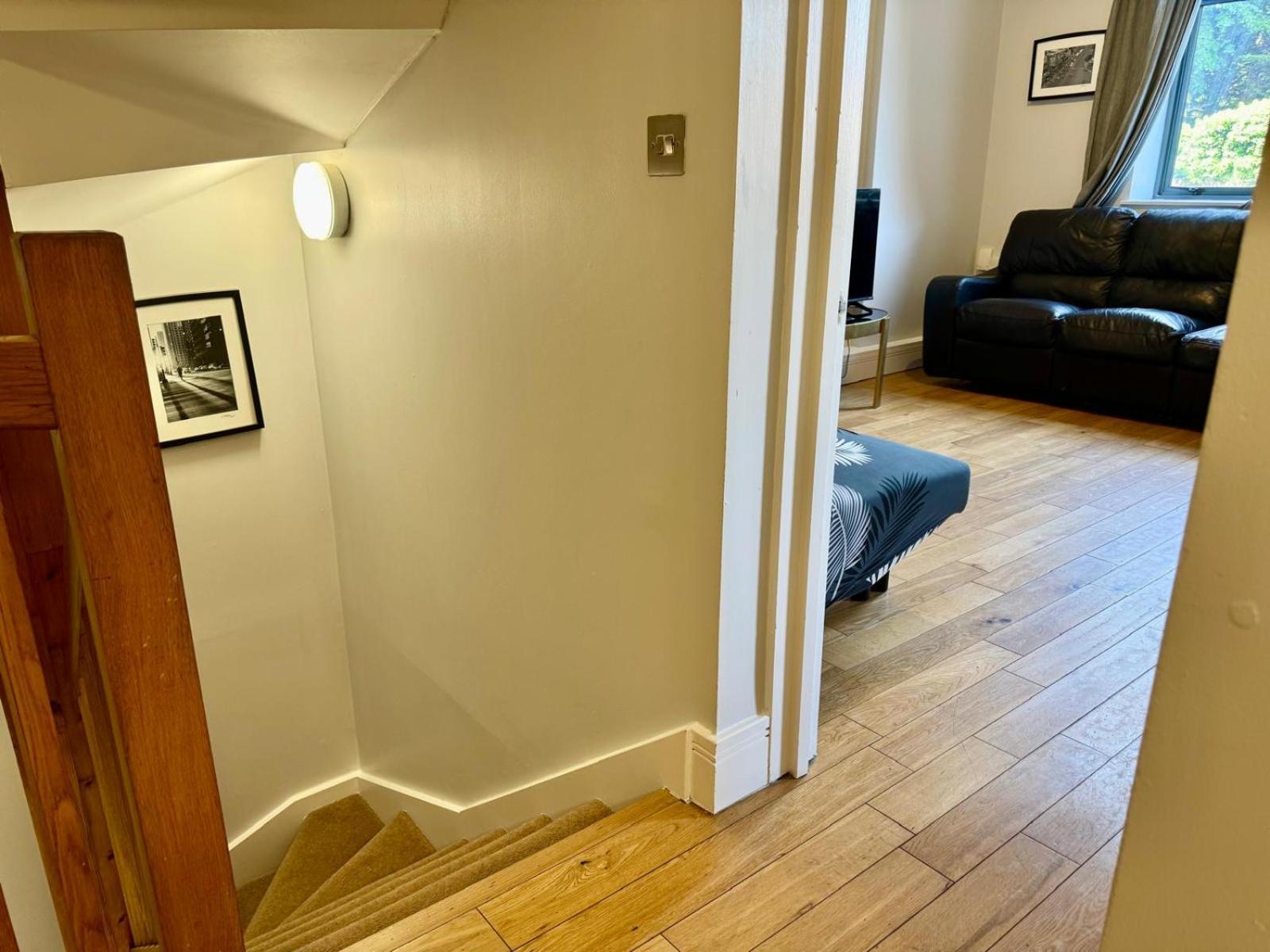 Westciti Chatsworth Road Apartment *